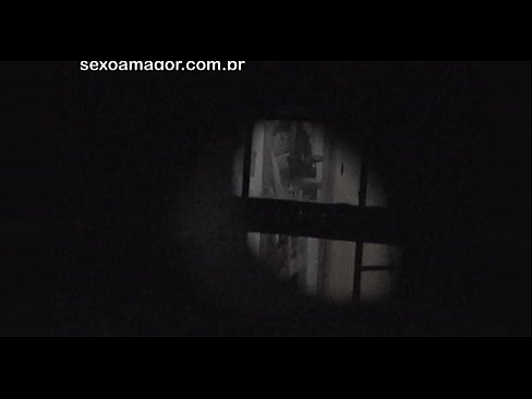 ❤️ Blondina este filmată în secret de un voyeur din cartier ascuns în spatele unor cărămizi goale ☑  at us ro.porngifmag.ru ❌